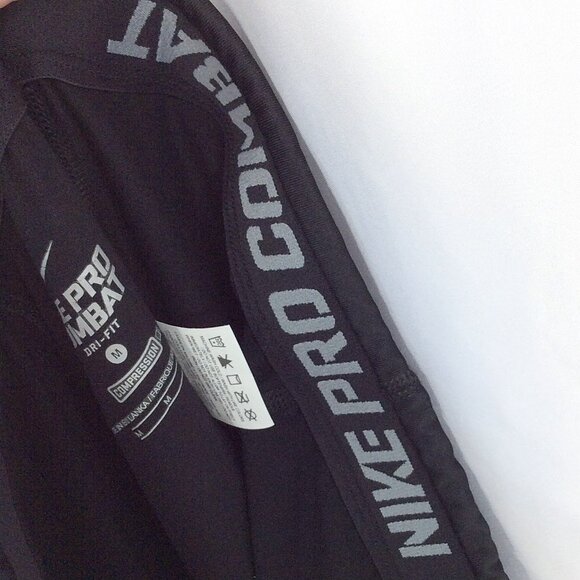 Nike Pro Combat Dri-Fit Full Length Compression Pants Women's Size Medium Black - Picture 8 of 9